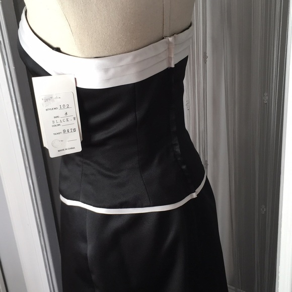 New Year’s / Bridesmaids Gown - Picture 3 of 3